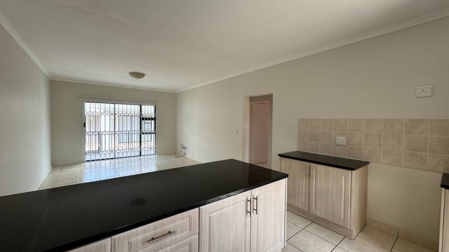 2 Bedroom Property for Sale in Heritage Park Western Cape